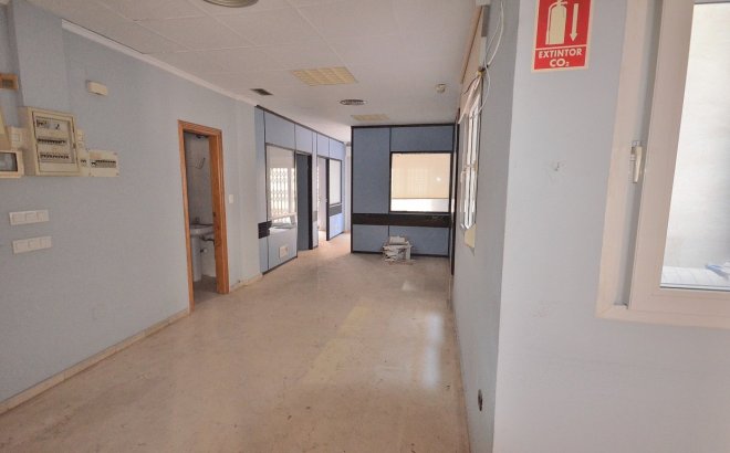 Resale - Apartment -
Torrevieja - Centro