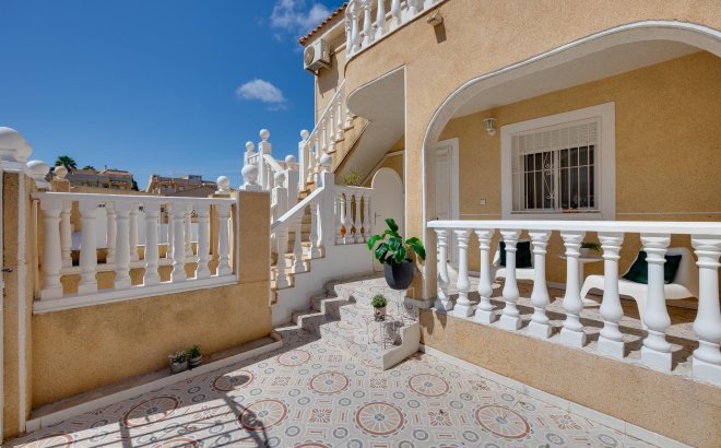 Resale - Bungalow -
Torrevieja - Los Frutales