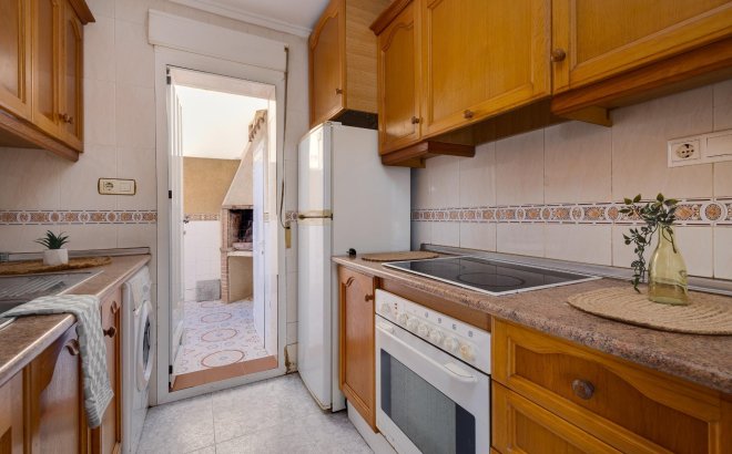 Resale - Bungalow -
Torrevieja - Los Frutales
