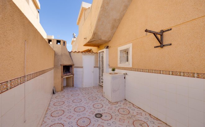 Resale - Bungalow -
Torrevieja - Los Frutales