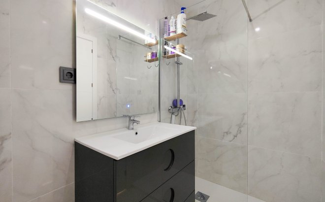 Revente - Appartement -
Torrevieja - Costa Blanca