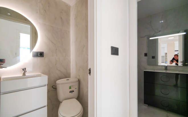 Revente - Appartement -
Torrevieja - Costa Blanca