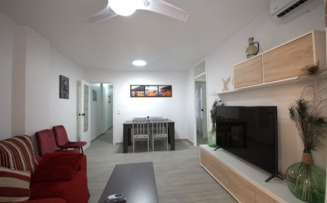 Resale - Apartment -
Torrevieja - Costa Blanca