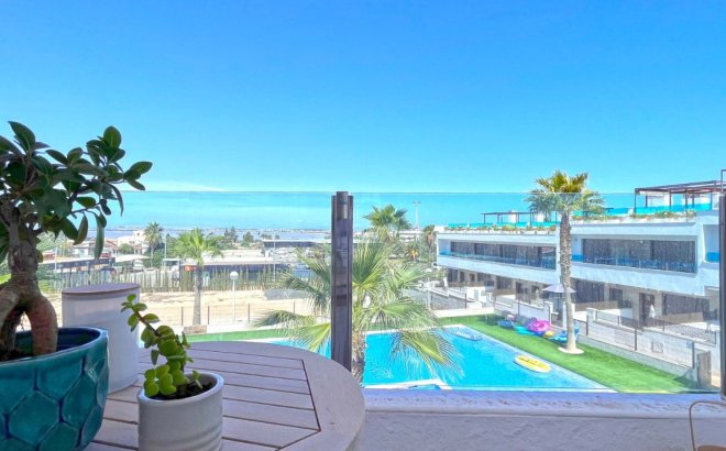 Herverkoop - Town House -
Torrevieja - Costa Blanca