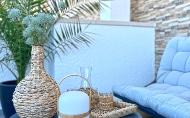 Herverkoop - Town House -
Torrevieja - Costa Blanca