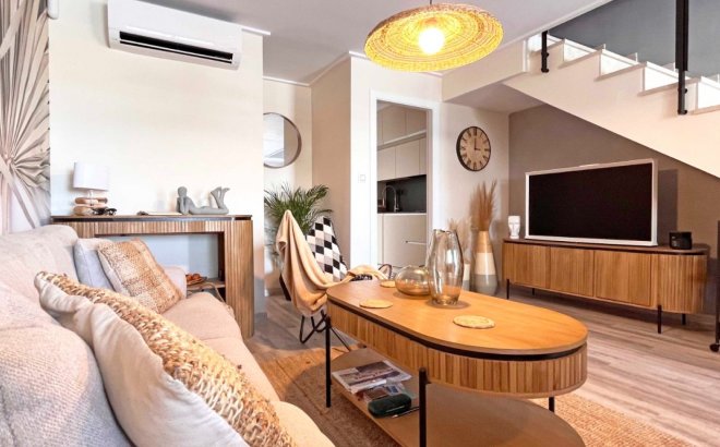 Herverkoop - Town House -
Torrevieja - Costa Blanca