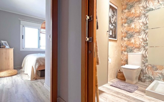 Herverkoop - Town House -
Torrevieja - Costa Blanca