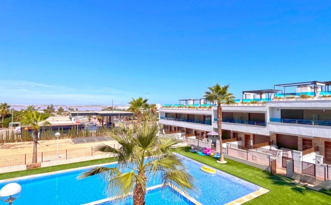 Herverkoop - Town House -
Torrevieja - Costa Blanca
