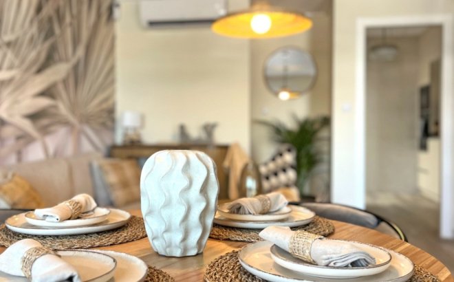 Herverkoop - Town House -
Torrevieja - Costa Blanca