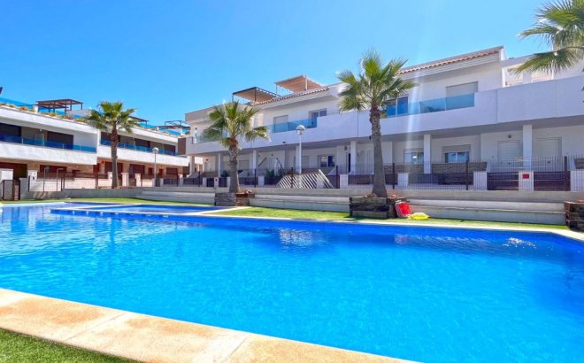Herverkoop - Town House -
Torrevieja - Costa Blanca