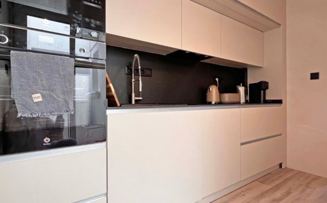 Herverkoop - Town House -
Torrevieja - Costa Blanca