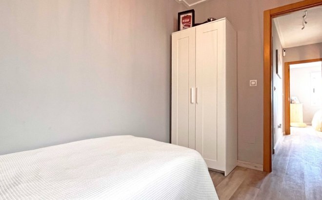 Herverkoop - Town House -
Torrevieja - Costa Blanca