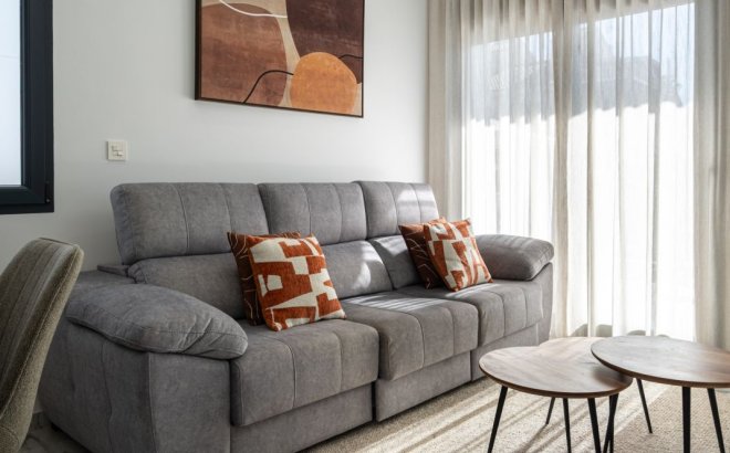 Resale - Villa -
Torrevieja - Costa Blanca