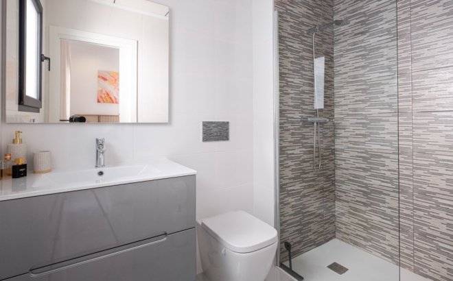 Resale - Villa -
Torrevieja - Costa Blanca