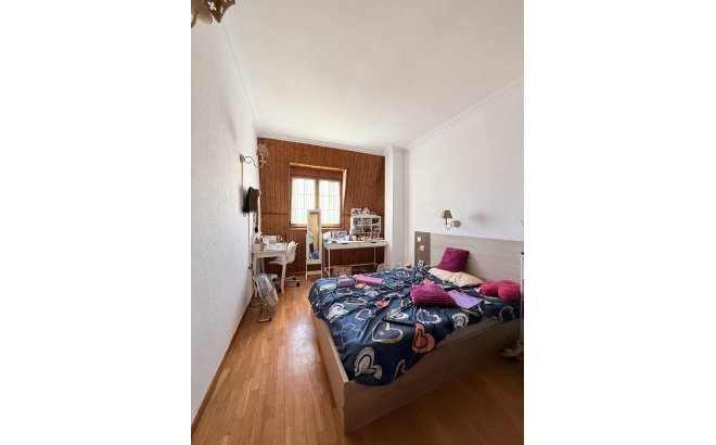 Herverkoop - Town House -
Torrevieja