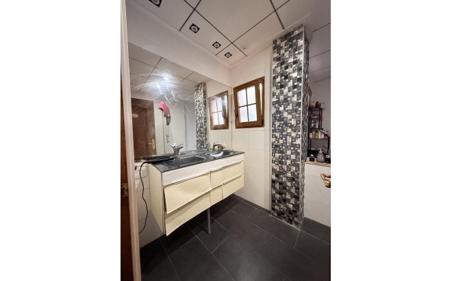 Herverkoop - Town House -
Torrevieja