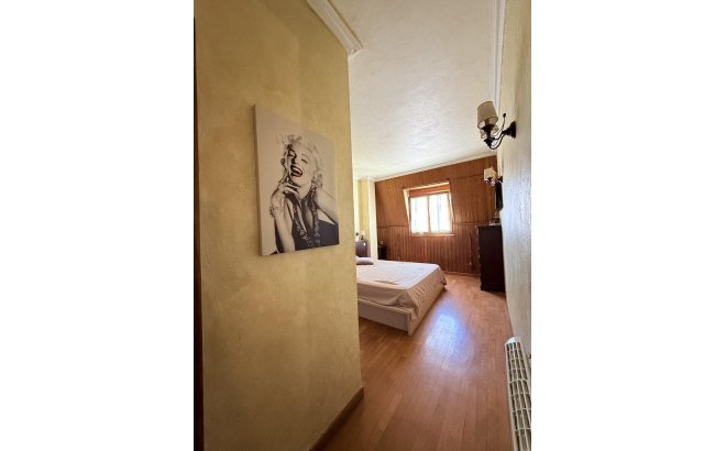 Herverkoop - Town House -
Torrevieja