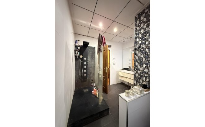 Herverkoop - Town House -
Torrevieja