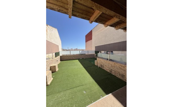 Herverkoop - Town House -
Torrevieja