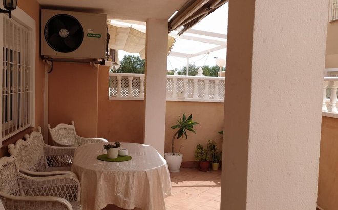 Resale - Bungalow -
Torrevieja - LA VELETA MAR AZUL