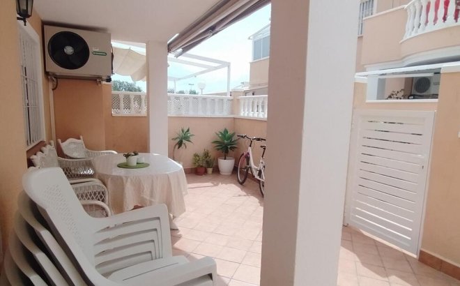 Resale - Bungalow -
Torrevieja - LA VELETA MAR AZUL