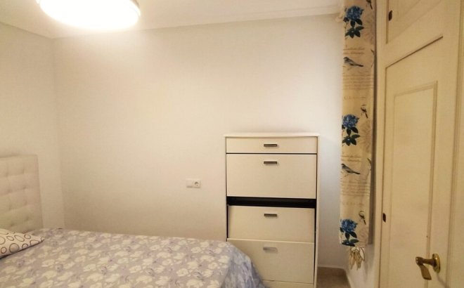 Resale - Apartment -
Torrevieja - Centro
