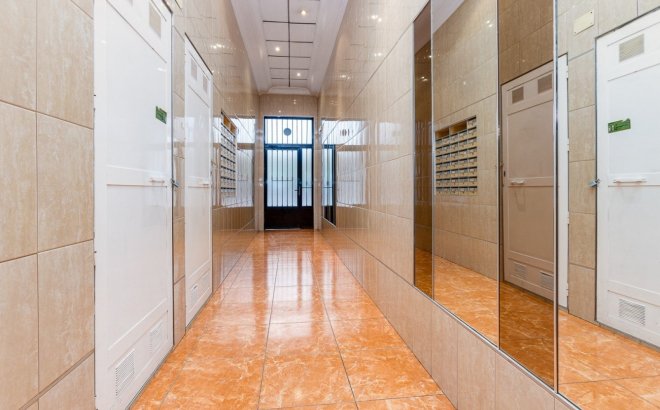 Resale - Apartment -
Torrevieja - Costa Blanca