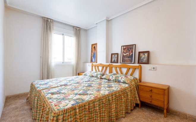 Resale - Apartment -
Torrevieja - Costa Blanca