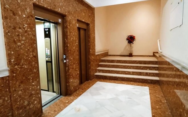 Revente - Appartement -
Torrevieja