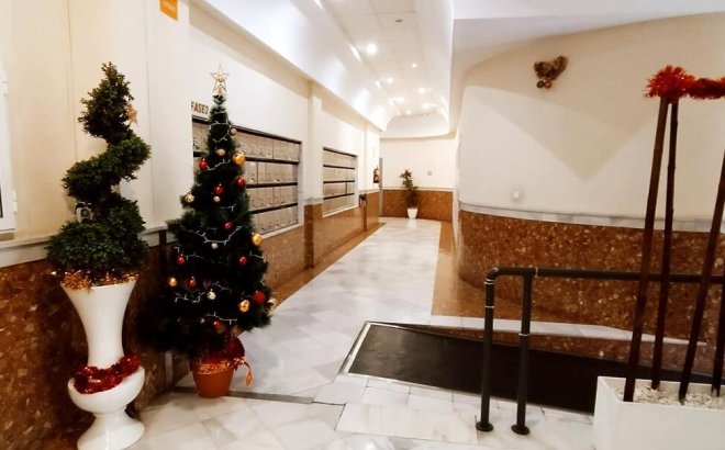 Revente - Appartement -
Torrevieja