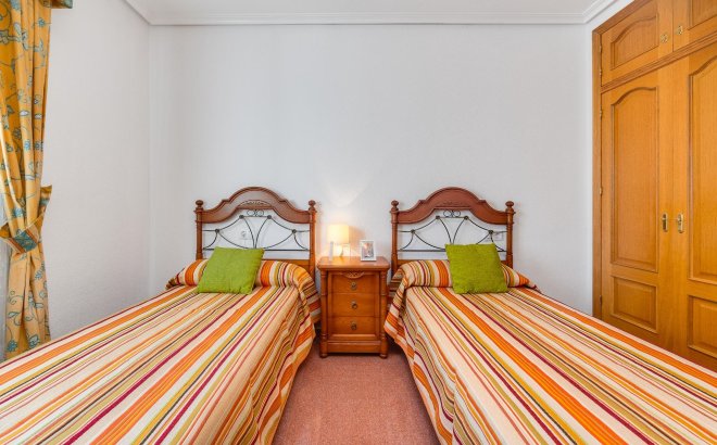 Revente - Penthouse -
Torrevieja - Paseo Maritimo