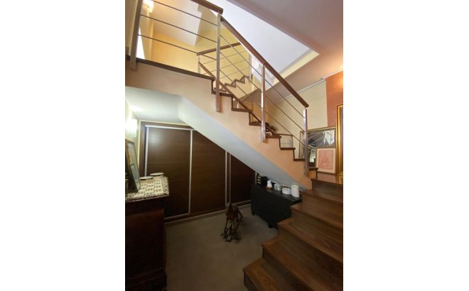 Resale - Villa -
Torrevieja - Centro - Muelle Pesquero