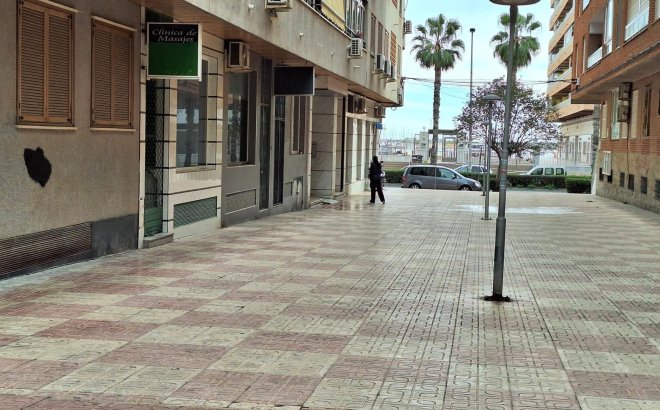 Resale - Apartment -
Torrevieja - Acequion