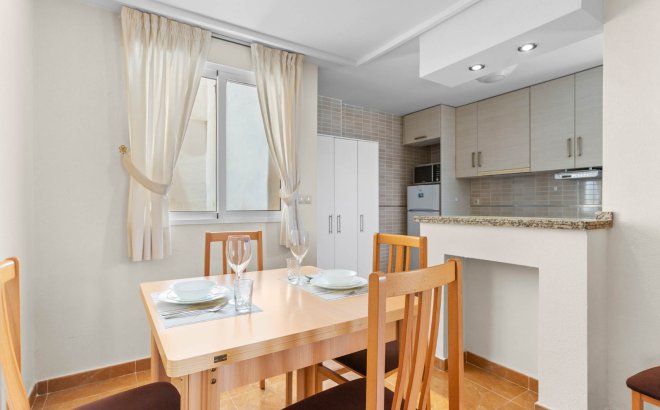 Resale - Apartment -
Torrevieja - Costa Blanca