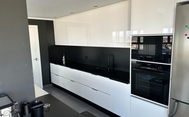 Revente - Penthouse -
Torrevieja - El Acequión - Los Náufragos