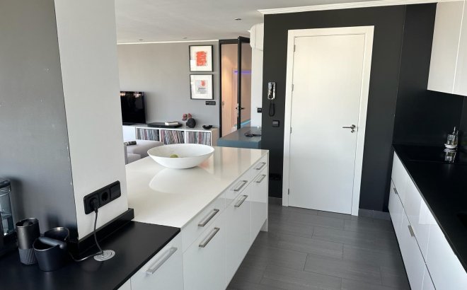 Revente - Penthouse -
Torrevieja - El Acequión - Los Náufragos