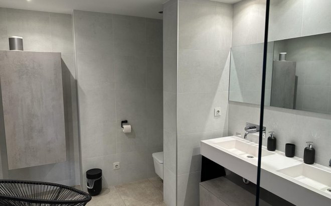 Revente - Penthouse -
Torrevieja - El Acequión - Los Náufragos