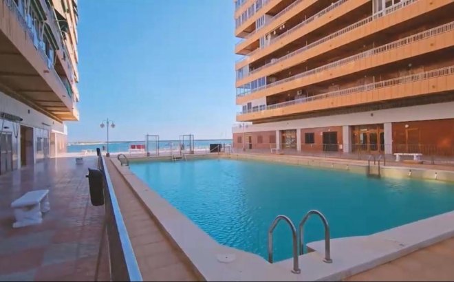 Revente - Penthouse -
Torrevieja - El Acequión - Los Náufragos
