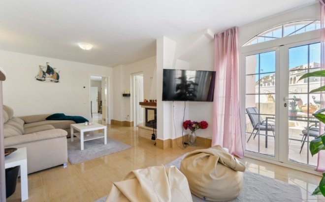 Resale - Town House -
Torrevieja - Los Frutales/ La Rosaleda