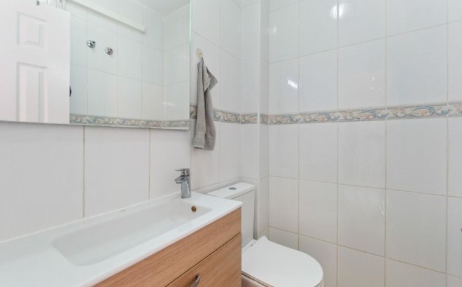 Resale - Town House -
Torrevieja - Los Frutales/ La Rosaleda