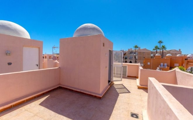 Resale - Town House -
Torrevieja - Los Frutales/ La Rosaleda