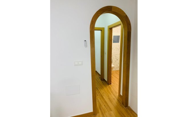 Resale - Apartment -
Torrevieja - Playa del Cura