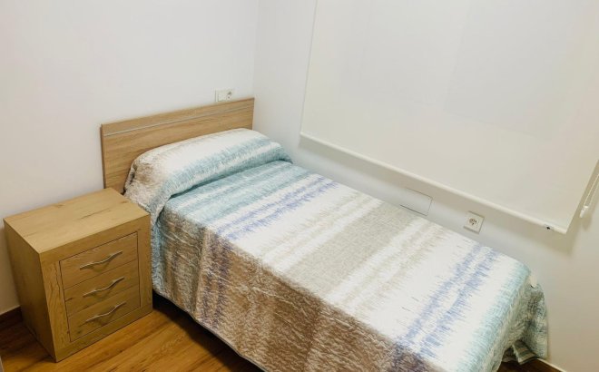 Resale - Apartment -
Torrevieja - Playa del Cura