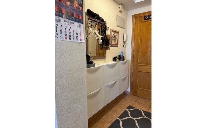 Resale - Apartment -
Torrevieja - Aguas Nuevas