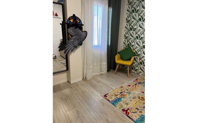 Resale - Apartment -
Torrevieja - Aguas Nuevas