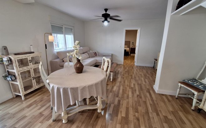 Resale - Villa -
Torrevieja - Los Balcones - Los Altos del Edén