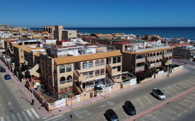 Resale - Bungalow -
Torrevieja - Costa Blanca