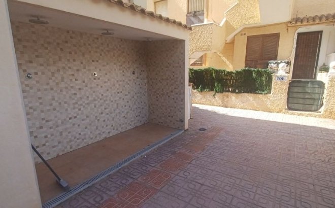 Resale - Bungalow -
Torrevieja - Costa Blanca