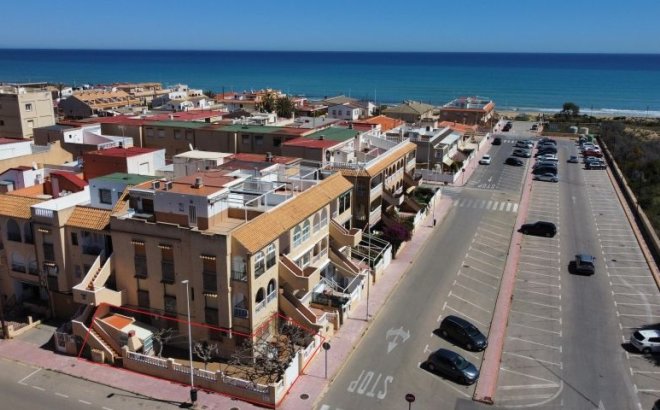 Resale - Bungalow -
Torrevieja - Costa Blanca