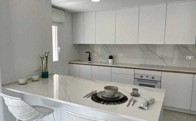 Resale - Apartment -
Torrevieja - Aguas Nuevas